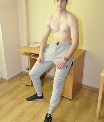 Milos Socks and Feet 5bd162a0e9e5a.jpg