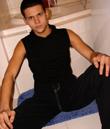 Jan Solo Bathroom 1 5bd19f294671f.jpg