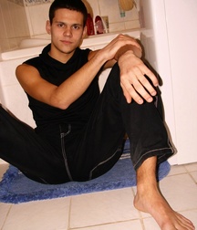 Jan Solo Bathroom 1 5bd19f2c1d864.jpg