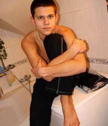Jan Solo Bathroom 1 5bd19f6219e4f.jpg