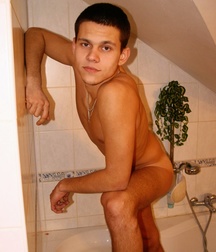 Jan Solo Bathroom 1 5bd19f9d5f046.jpg