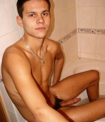 Jan Solo Bathroom 1 5bd19fe96865d.jpg