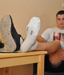 Milosz Feet Solo 1 5bd42a000f144.jpg