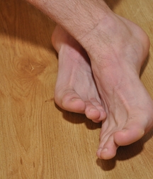 Milosz Feet Solo 1 5bd42a549d617.jpg