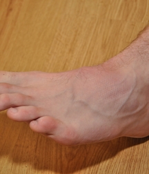 Milosz Feet Solo 1 5bd42a6a21714.jpg