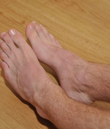 Milosz Feet Solo 1 5bd42a6f62878.jpg