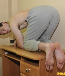 Milosz Feet Solo 2 5bd42c15b2a48.jpg