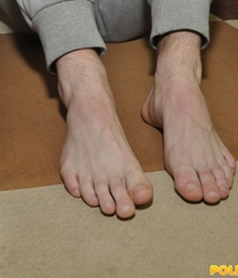 Milosz Feet Solo 2 5bd42cdeb073d.jpg