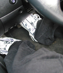 Bucky Dirty Feet 5be0707d22865.jpg