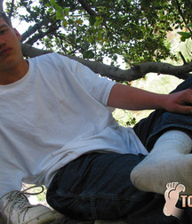Bucky Dirty Feet 5be0715fbb5a2.jpg