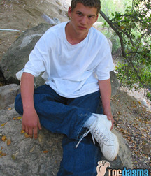 Bucky Dirty Feet 5be0718325a96.jpg