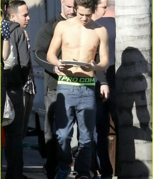 Austin Mahone Shirtless HD 5be30d4fb675c.jpg