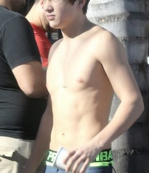 Austin Mahone Shirtless HD 5be30d5af3fe0.jpg