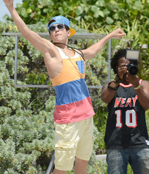 Austin Mahone Shirtless HD 5be30de0341a1.jpg