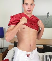 Joe Legend Footballer 5be9d6d54459b.jpg