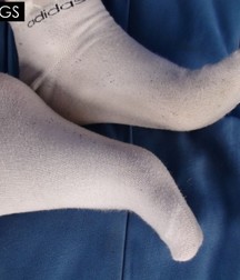 Lukas Pribyl Socks n Sneaks 5bf177f1f17ab.jpg
