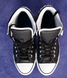 Lukas Pribyl Socks n Sneaks 5bf177fc46943.jpg