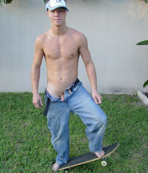 Dakota Skateboard Solo 5c24f24d4f4d7.jpg