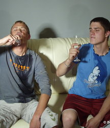 Archie & Roma Piss 5c4b43994849f.jpg