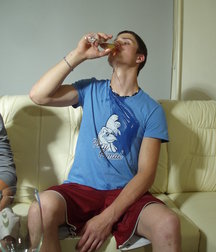 Archie & Roma Piss 5c4b439fc03e0.jpg