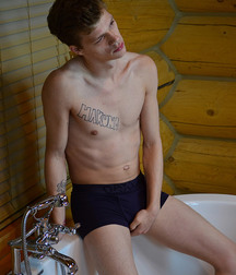 Hunter Sykes  Piss Solo 5c52fd8470c1e.jpg