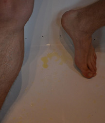 Hunter Sykes  Piss Solo 5c52fda48dbe4.jpg