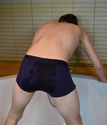 Hunter Sykes  Piss Solo 5c52fdb470fa1.jpg