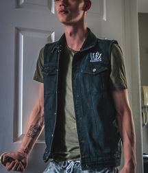 Hunter Sykes  Collection 5c52fe9d485d2.jpg