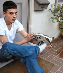 MIX Taking Off Socks and Sneakers  5c6c5db8aadde.jpg