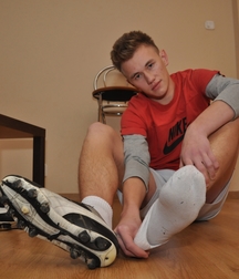 MIX Taking Off Socks and Sneakers  5c6c5f44c7343.jpg