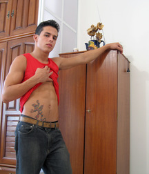 Giovanni Latin Stud 5c700247cd05c.jpg