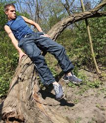 Dan Sporty Feet JO 5cf28dd33a0f7.jpg