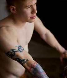 Aaron Army Brat 5d024bb2c1e22.jpg