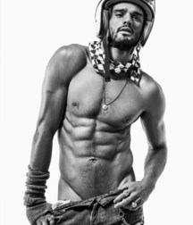 Marlon Teixeira 5d42e6a585aa6.jpg