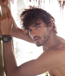 Marlon Teixeira 5d42e6b7445cc.jpg