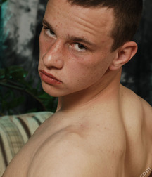 Uploaded by:npeaking 5d6561fc0074a.jpg