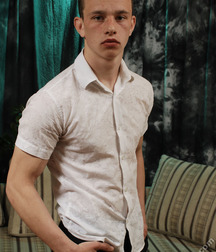 Aliko Russian Stud 5d656c9292e25.jpg