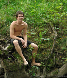 Gregor Bortel Pisses 5dc5a8a3676c2.jpg