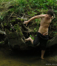 Gregor Bortel Pisses 5dc5a8c9b308e.jpg