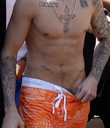 Justin Bieber Saggin 5dd984e6566af.png
