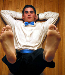 Evan Heinze tux 5dea5dff11172.jpg