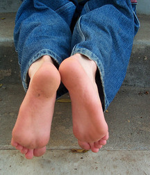 Ian Madrox White Socks 5df8c3c20bbfb.jpg