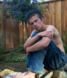 Ian Madrox White Socks 5df8c3eaab961.jpg