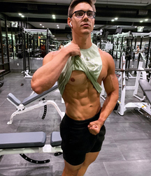 Bodybuilder Hejnasty 5e03d06c57b4d.jpg