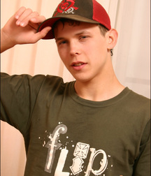 Kent 5b0e53f4d992b.jpg