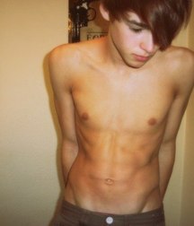 PRETTY CUTE BOYS 5b186eb1ea34b.jpg