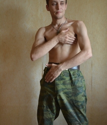 Russian solldier 5b1f9ee482e2b.jpg