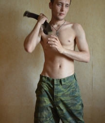 Russian solldier 5b1f9ee8a9a80.jpg