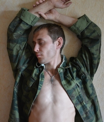 Russian solldier 5b1fa33d4dc7a.jpg