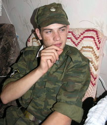 Russian solldier 5b669a0713557.jpg